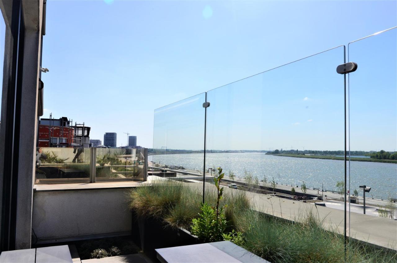 Kaai11 - Lofts & Suites With A View Antwerp Exterior photo